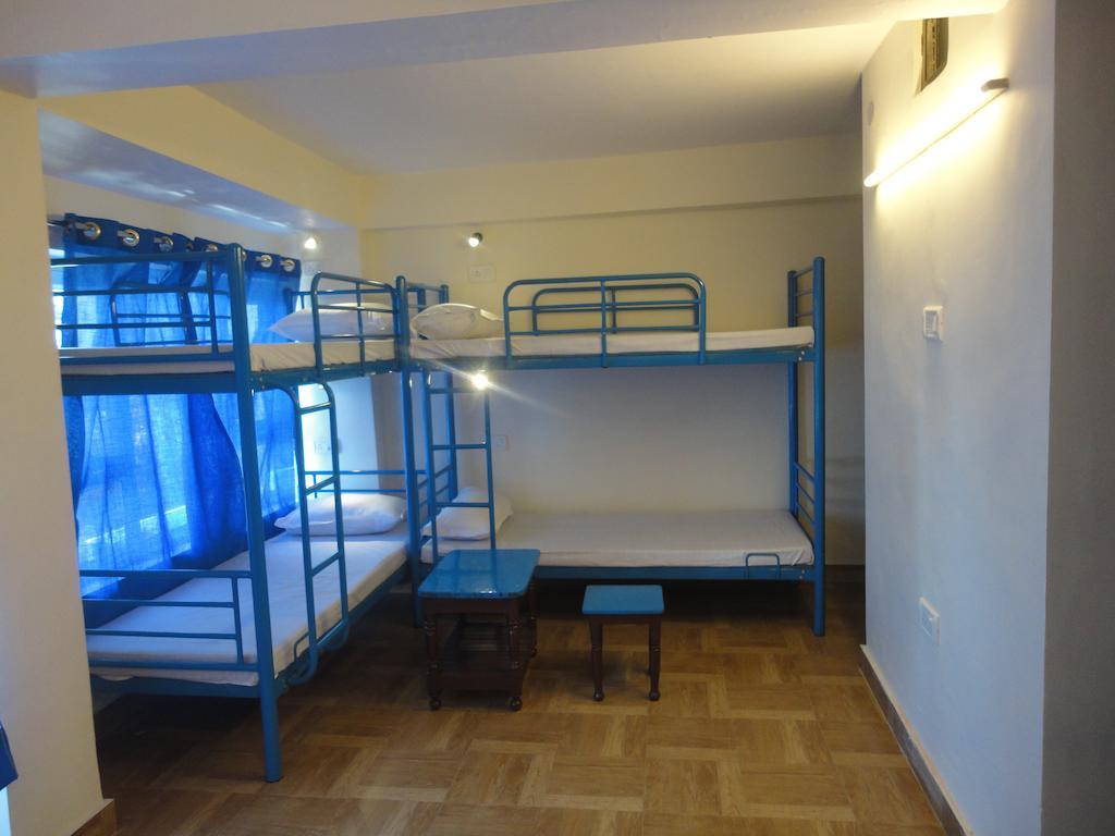 Bunkotel Mussoorie Room photo
